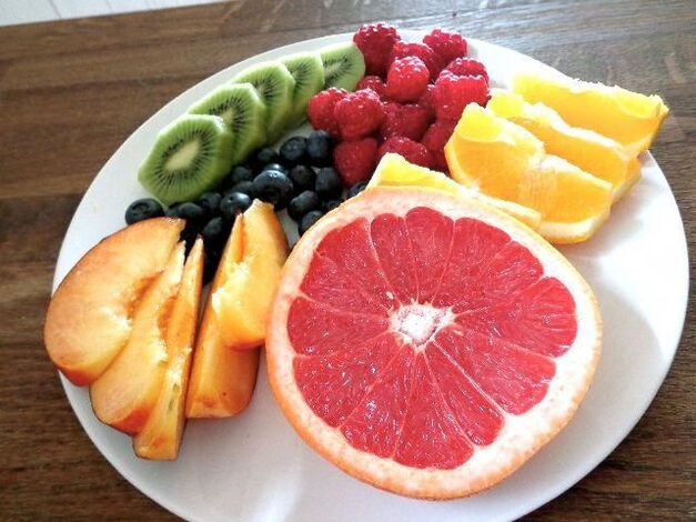 ხილი და კენკრა თქვენი საყვარელი დიეტისთვის